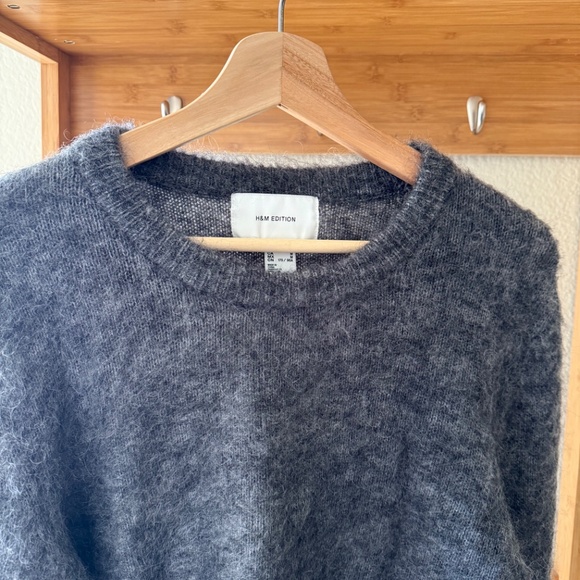 H&M Edition Charcoal Fuzzy Sweater Size M - Picture 7 of 13
